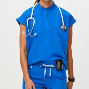 Figs Royal blue Rafaela top